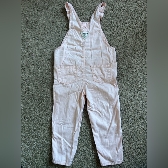 Vintage OshKosh B'gosh Light Pink Toddler Overalls - Picture 3 of 5